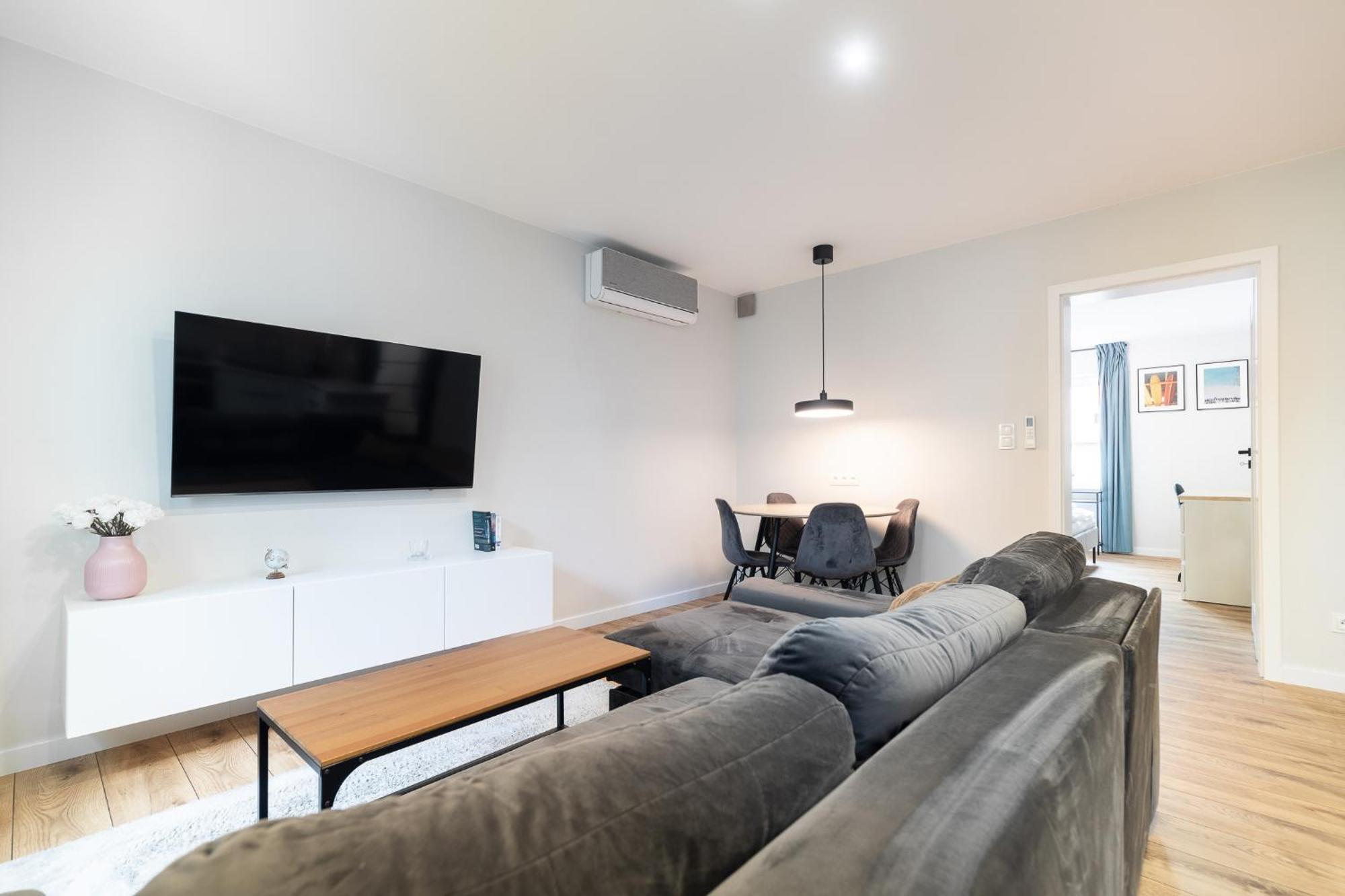 Swieradowska 12 By Homeprime * Breslau